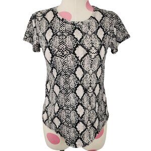 Women's Pinc Snakeskin Tee Shirt Blouse XS Round Hem USA Made Soft Loose Fit